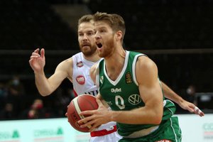 Savo startinį penketuką įvardinęs Th. Walkupas nustebino nestandartiniu sprendimu