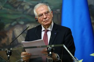 ES diplomatijos vadovas J. Borrellis teisina vizitą į Maskvą ir remia dialogą su Rusija