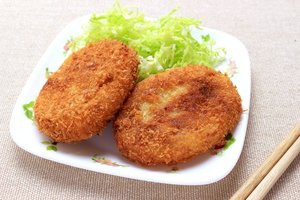 3 netikėti receptai su raugintais kopūstais: nustebsite, ką galima iš jų paruošti