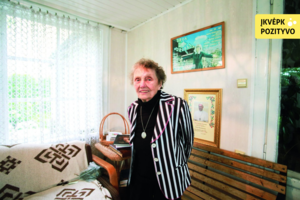 90 m. kaunietė laukia nesulaukia pandemijos pabaigos: nori lipti ant scenos