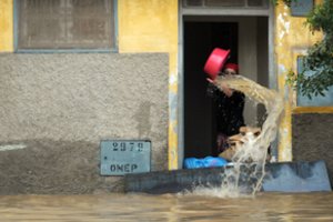 Maroke liūtims užtvindžius požeminį cechą žuvo mažiausiai 24 žmonės