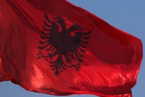 Rusija išsiunčia Albanijos diplomatę, atsakydama į Tiranos žingsnį