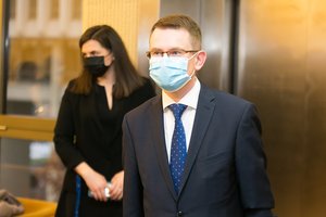 Ukrainos forume – A. Dulkio žinutė pasauliui: „Mes neverčiame žmonių vakcinuotis“