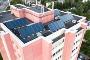 Ateities vizija šalies daugiabučiams namams – žaliosios energijos šaltiniai