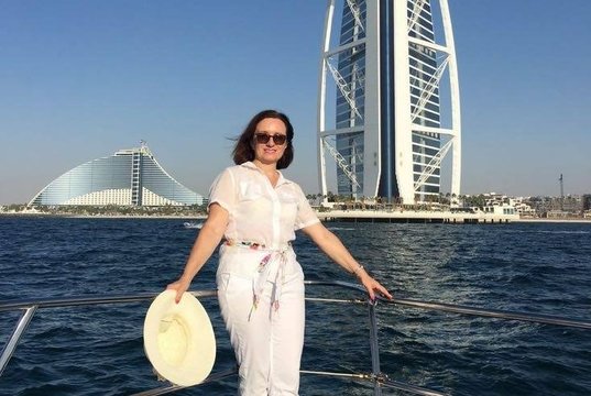 Lietuvė gydytoja Dubajuje gyvena ant peilio ašmenų: su ja visada – pasas ir bilietas į Lietuvą