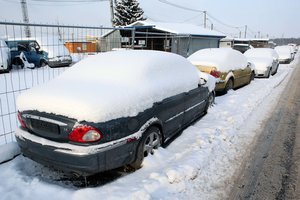 Studentui laužą ant ratų įsiūlęs automobilių prekeivis pelnu džiaugėsi neilgai – verteiva atsidūrė teisme