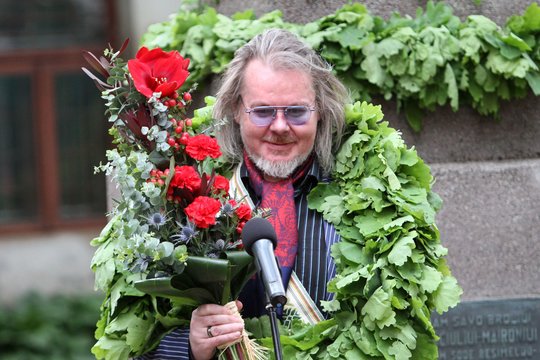 2020 m. mirė poetas, Nacionalinės premijos laureatas Kęstutis Navakas (55 m.).<br>M.Patašiaus nuotr.