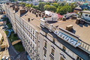 Svarstomi keli vieno sostinės neoklasicistinio stiliaus pastato panaudojimo scenarijai