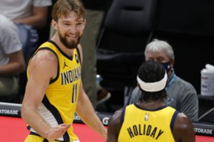 Tarpiniuose NBA „Visų žvaigždžių“ rinkimų rezultatuose – maloni žinia D. Saboniui