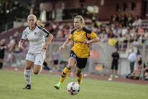 Į futbolą sugrįžusi Simona Veličkaitė prisipažino, kas tam padarė didžiausią įtaką