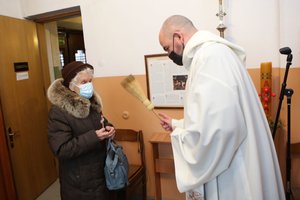 Nuo trečiadienio bažnyčiose atnaujinamos pamaldos su tikinčiaisiais, tačiau to sulauks ne visos savivaldybės