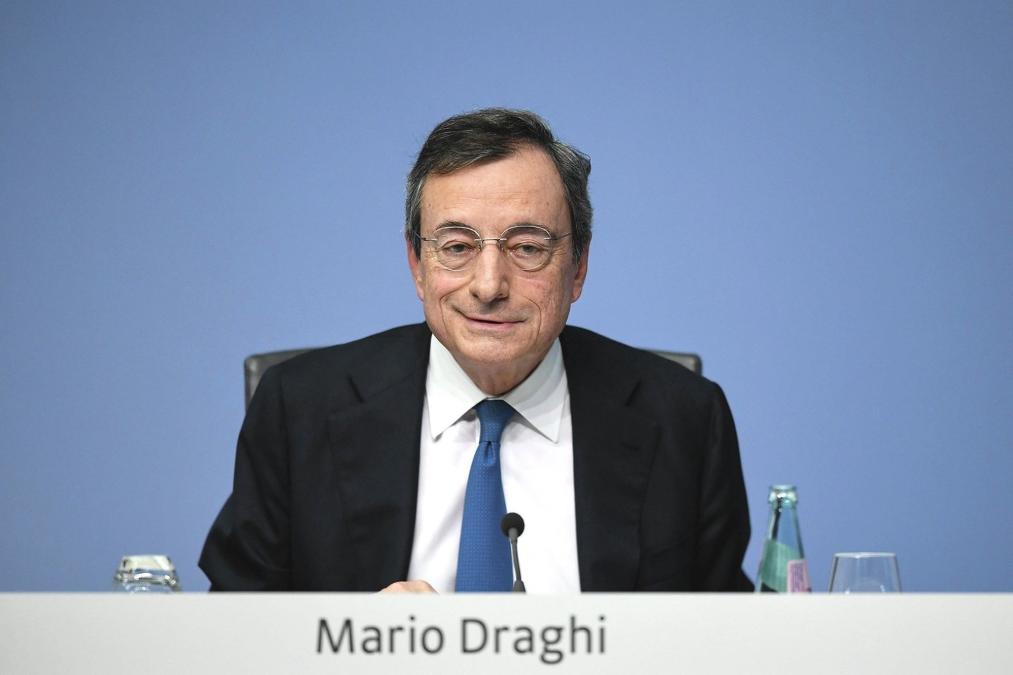 M.Draghi.