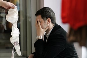 Žmoną išdavė dėl gražuolės iš Maskvos – 10 metų trukusį romaną nutraukė tragedija