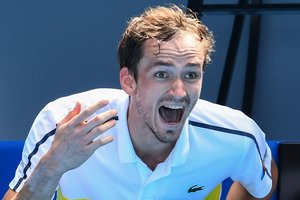 D. Medvedevo sukeltas skandalas „Australian Open“ – per mačą išprašė savo trenerį