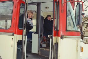 Būsimą vyrą pamatė dirbdama vairuotoja varinėtoja – viskas pasisuko taip, kad tą patį troleibusą jiedu vairavo 20 metų