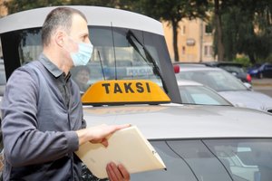 Taksi karalius sukurpė genialų planą: teisme bus įdomu – liudys net 40 darbuotojų