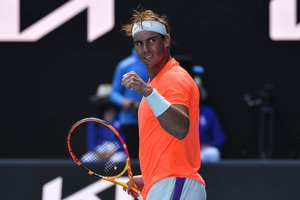 „Australian Open“: triuškinanti R. Nadalio pergalė ir rusų triumfas