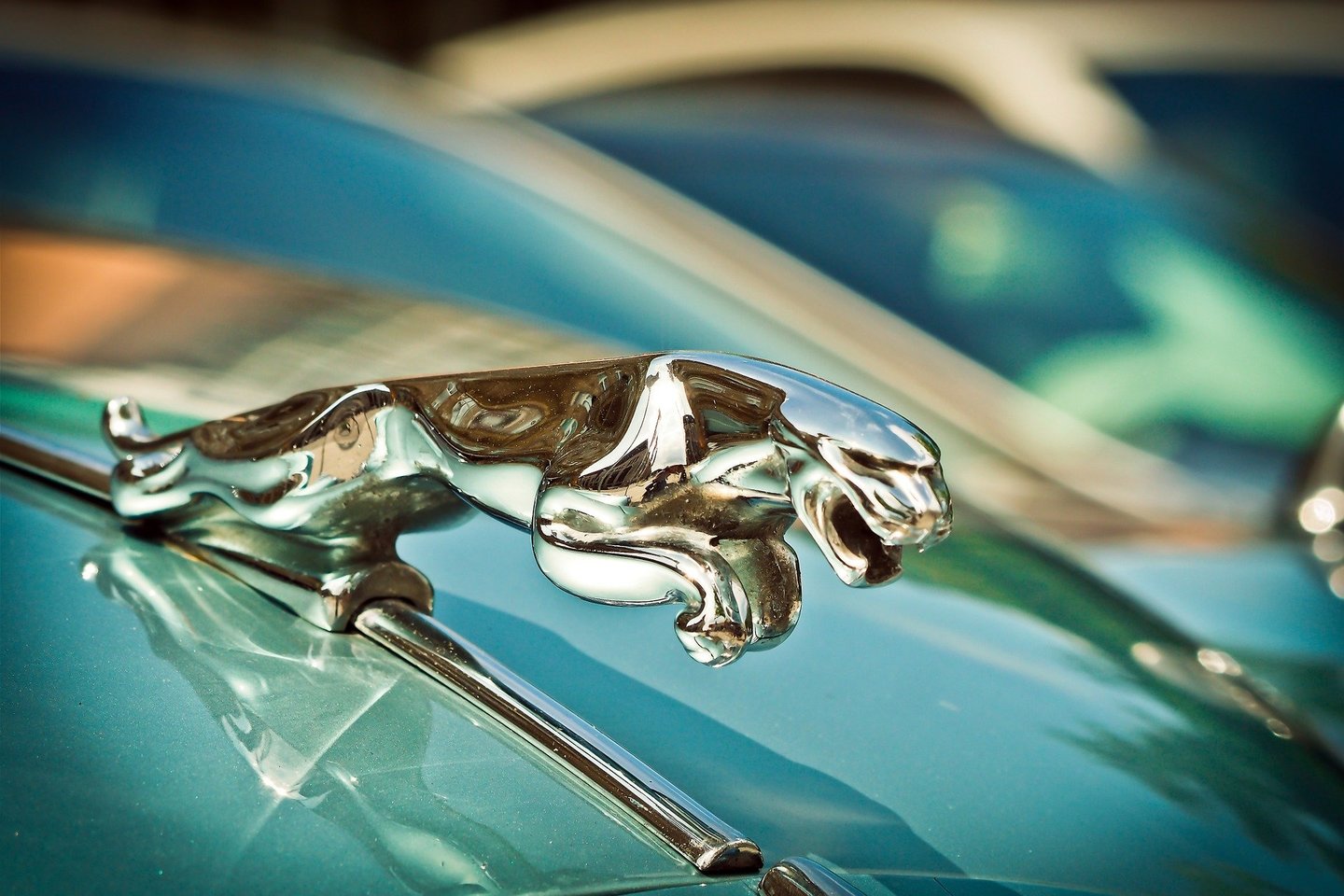 Jungtinės Karalystės (JK) automobilių gamintoja „Jaguar“, priklausanti Indijos milžinei „Tata Motors“, nuo 2025 m. gamins tik elektromobilius.<br>www.pixabay.com nuotr.