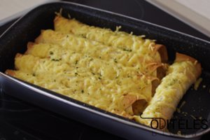 Orkaitėje apkeptos tortilijos su vištiena ir sūriu liks gardžios net atvėsusios