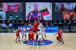 Sirgaliai ir vėl kviečiami virtualiai palaikyti Lietuvos rinktinę lemiamose kovose su Čekija ir Danija