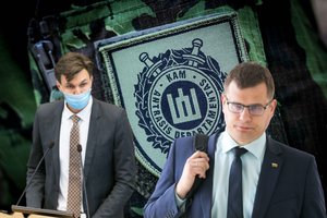 Aistrose dėl karinės žvalgybos vadovo posto – įtarimų sukėlęs susitikimas: kas išgąsdino L. Kasčiūną?