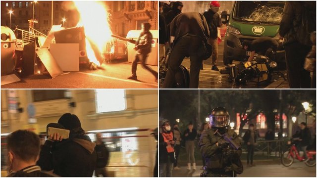 Protestai Ispanijoje tęsiasi: įsiplieskė susirėmimai – demonstrantai į policiją svaidė butelius