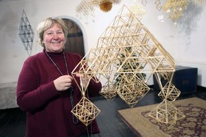 Garsiajame Perkūno name – šiaudų sodai, žavintys dydžiu ir forma, tinkantys dovanoms