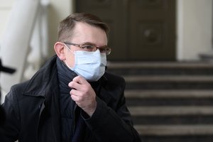 A. Dulkys sureagavo į Prezidentūros kritiką: vakcinų, likusių sandėlyje – nulis