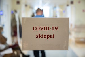 Vilnius raitojasi rankoves – pradeda vakcinacijos informacinę kampaniją