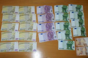Medininkuose sulaikyta grynųjų pinigų kontrabanda: Baltarusijos pilietis vežėsi 55 tūkst. eurų