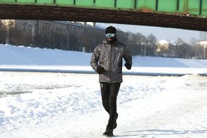 Buvusio ugniagesio svajonei apibėgti pasaulį koją kiša pandemija ir žiema