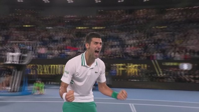 N. Džokovičius vėl triumfavo „Australian Open“: rekordinį devintą kartą tapo nugalėtoju