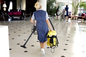 Užimtumo tarnyba parašė ir juodą scenarijų – paaiškino, kas sunkiausiai ras darbo