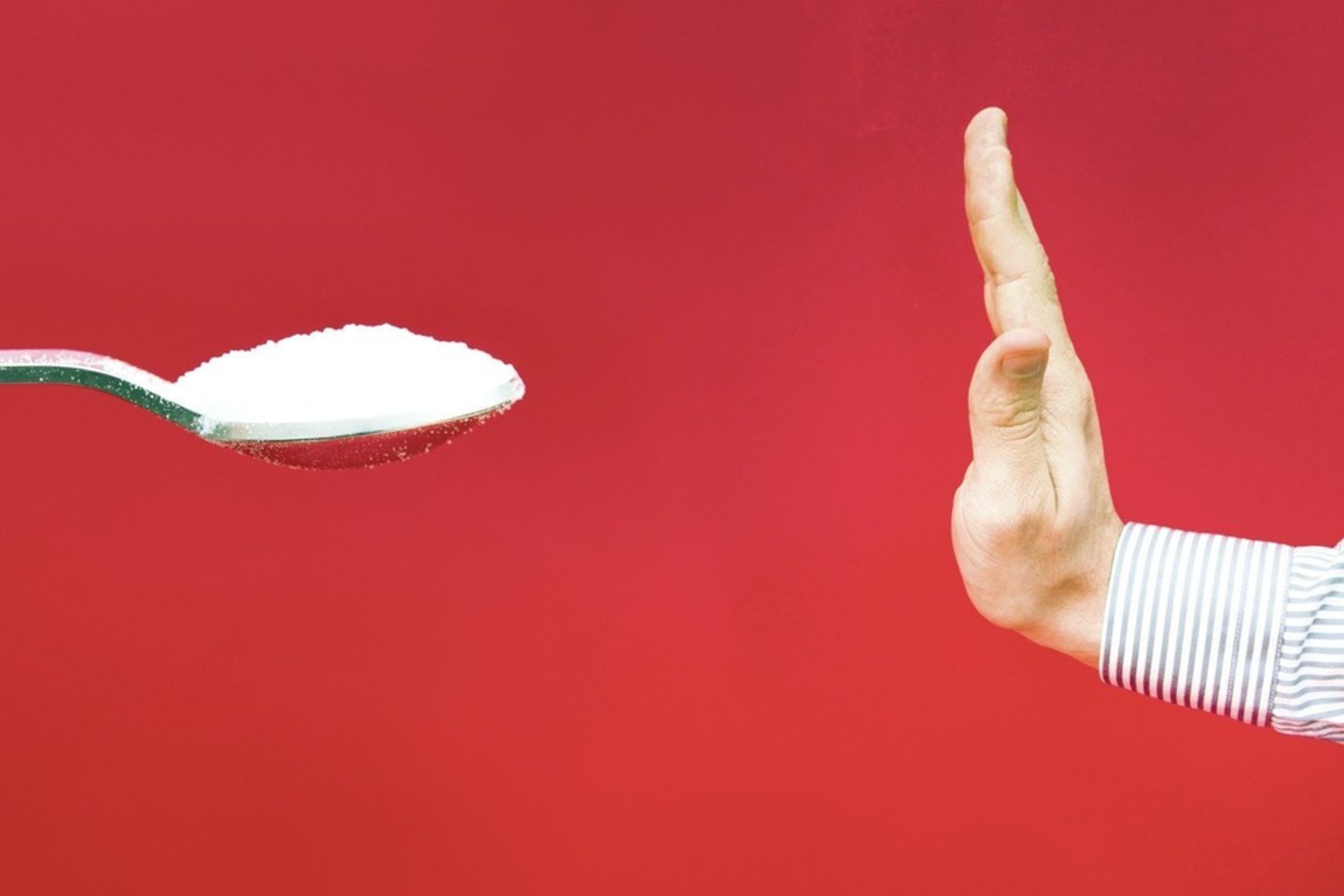 Aistra šokoladams ir saldumynams kenkia virškinimui ir imuninei sistemai, nes didelės cukraus dozės blogina naudingų vitaminų ir mikroelementų pasisavinimą.<br>123rf nuotr.