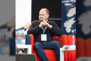 Andrius Zimaitis: „Savipagalbos knygos kelia alergiją“