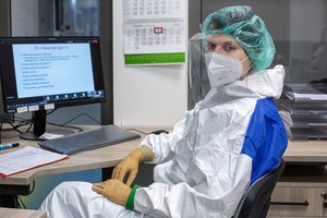 Lietuvoje dar keli nauji COVID-19 židiniai, šeimose fiksuota 30 protrūkio atvejų