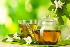 5 mokslu patvirtintos priežastys, kodėl arbatą verta gerti kasdien