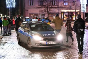 Nežmoniškas motinos elgesys: trimetę dukrelę numarino po šaltu dušu