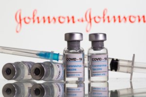 Tyrimai: „Johnson & Johnson“ vakcina sėkmingai apsaugo nuo sunkių koronaviruso formų
