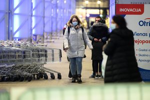 Atlaisvinus karantiną išaugo žmonių mobilumas: štai kur pirmiausia patraukė lietuviai