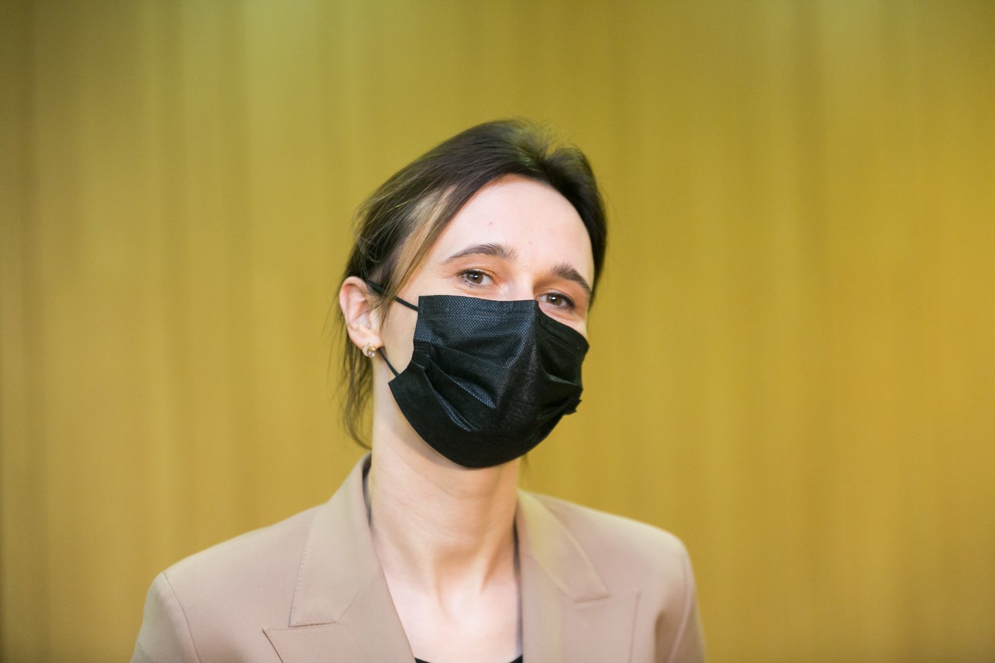 V.Čmilytė-Nielsen.