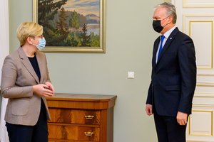 I. Šimonytė neslepia, kad jos ir G. Nausėdos požiūriai skiriasi: „Man asmeniškai tai visiškai netrukdo“
