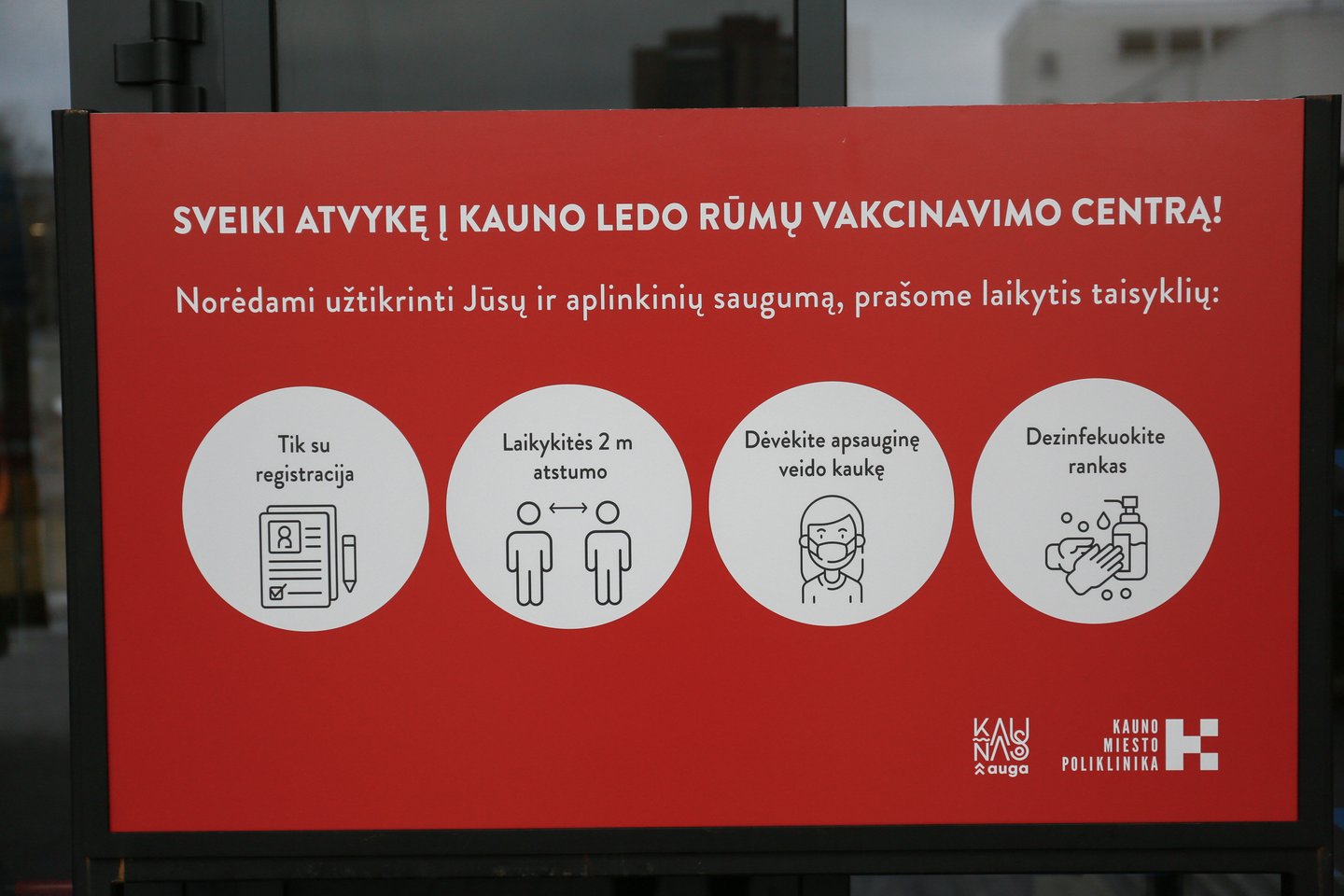  Kaune atidarytas didžiausias šalyje vakcinavimo centras.<br> G.Bitvinsko nuotr.