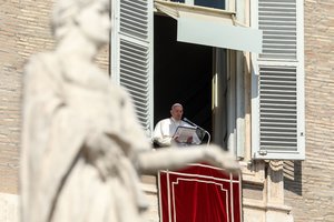 Apie sveikatos problemas atviravęs Popiežius Pranciškus paskutinės dienos tikisi sulaukti Romoje