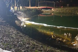 Žemaitijoje – ekologinė nelaimė: pranešama apie į upę plūstantį dyzeliną