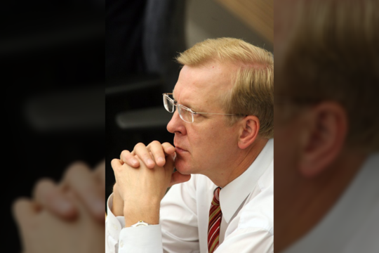 Skandalingame tyrime įtariamas V. Domarkas sustabdė narystę Socialdemokatų partijoje