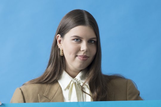 Evita Cololo pristato akustinę „Be paslačių“ versiją