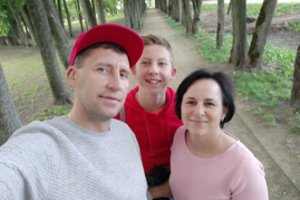 Suvalkiečio išpažintis: žmona išvažiavo gimdyti, o jis už dozę pardavė vaiko vežimėlį