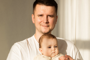 Knygą vaikams ir tėčiams parašęs mitybos specialistas A. Sujeta: esame ekstremalių situacijų vadovai