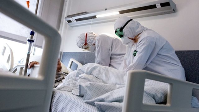 Estija skambina pavojaus varpais: „britiškoji“ viruso atmaina sudaro 13 proc. visų susirgimų
